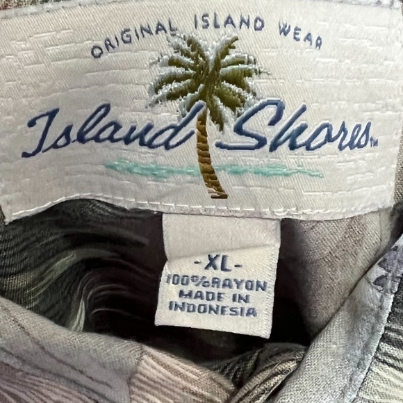 Mens Island Shores XL short sleeve button down chest pocket palms - Picture 12 of 12
